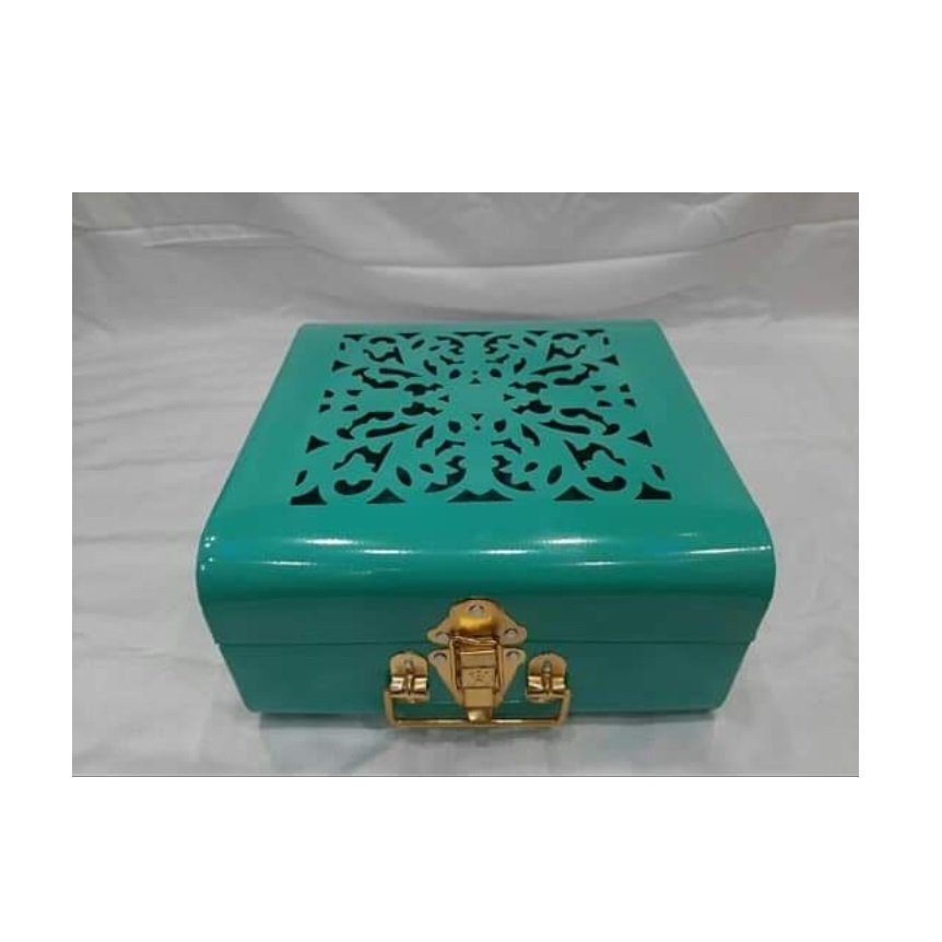 Professional Heavy Collapsible Iron Trunk Boot Organizer Clothing and Jewelry Storage Box with Premium Packaging Use