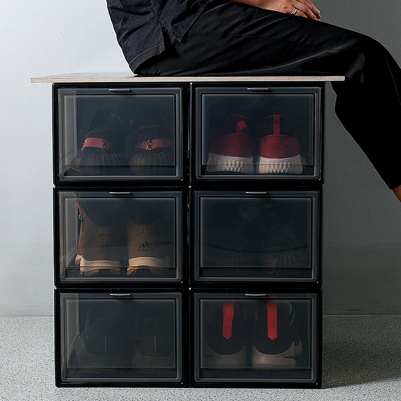 Custom Drop Front Plastic Shoe Organizer Boxes Clear Magnetic Shoe Container Stackable White & Black Shoe Storage Box