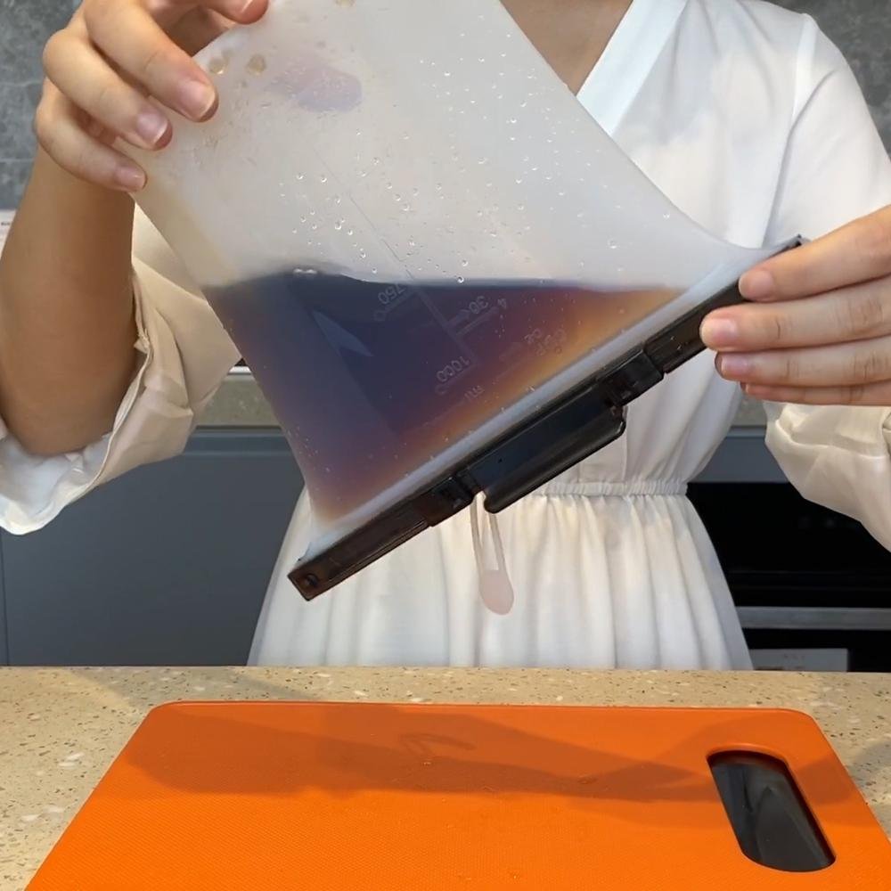 Storage Bags Customize Silicone Paper Box Square Modern Flexible Silicone Kitchen Household Cereals Storage Bag Food Storaging