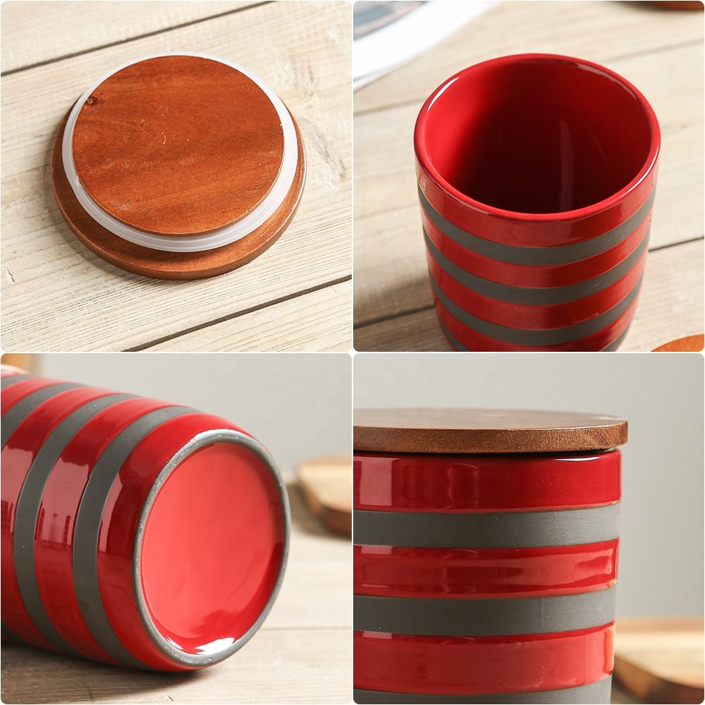 Custom cheap china wholesale kitchen spice food gift porcelain storage containers bottles ceramic jar with wooden lid