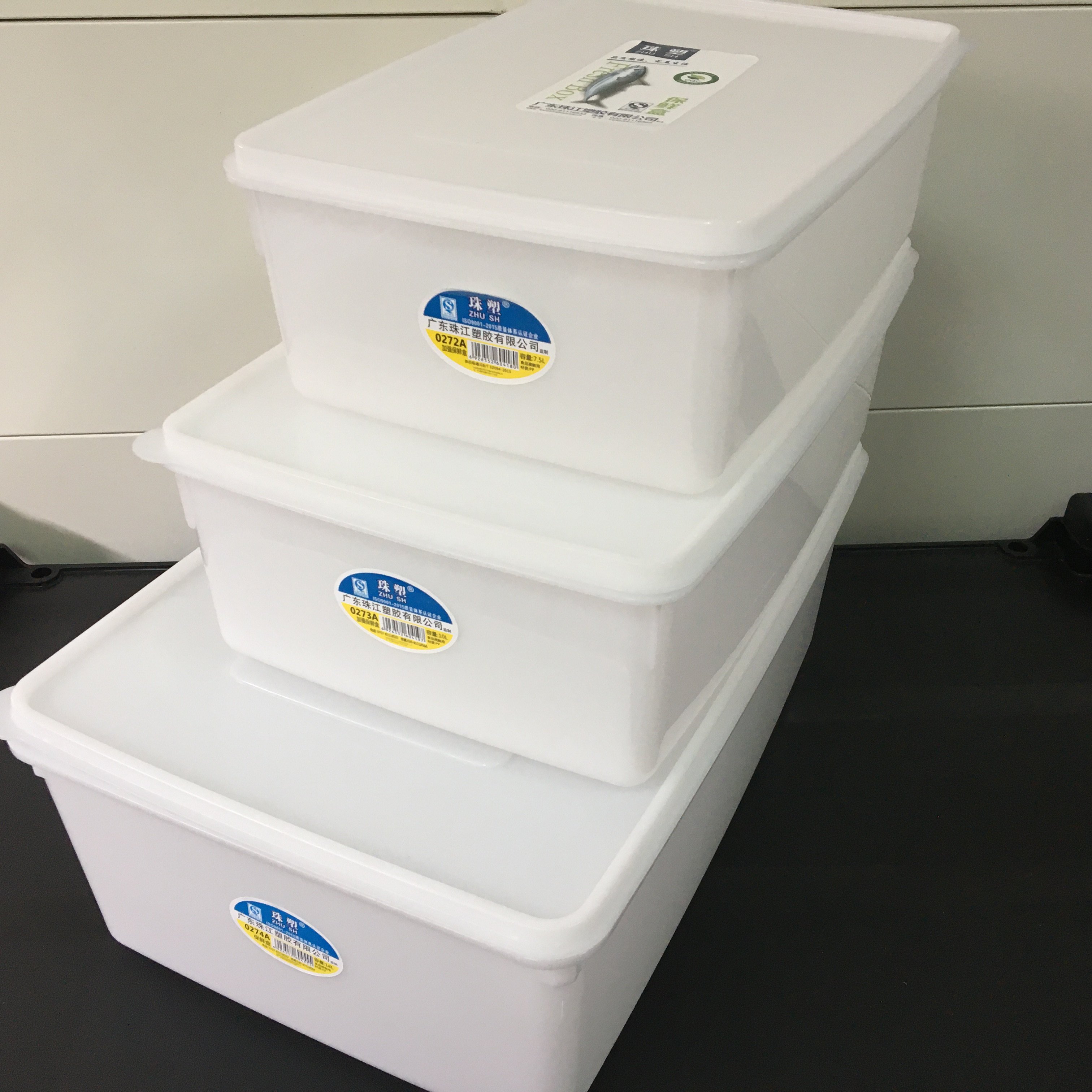 New Design Customized Refrigerator Organizer fruit vegetable crisper 0.7L-18L Airtight Food Storage Containers With Lid