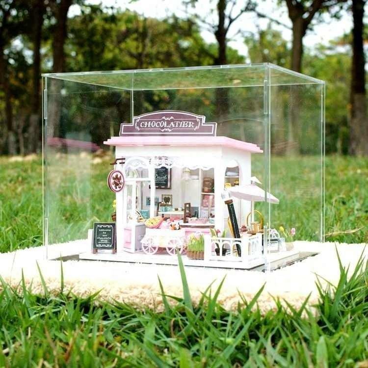 Clear Acrylic Display Case Countertop Box Organizer Stand Dustproof Protection Showcase for Action Figures/Toys/Collectibles