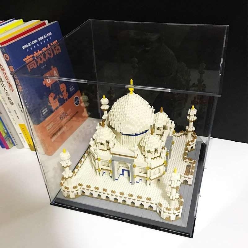 Clear Acrylic Display Case Countertop Box Organizer Stand Dustproof Protection Showcase for Action Figures/Toys/Collectibles