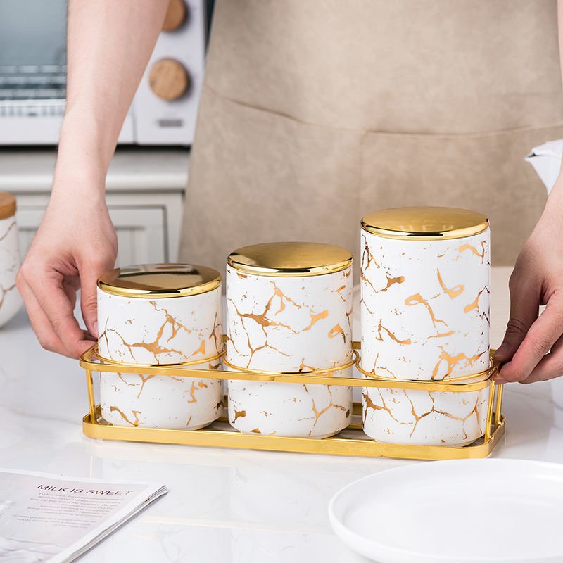 Custom Kitchen Ceramic jar Canisters with Bamboo Lids Airtight Canister Food Storage Jar for Coffee Sugar Tea Storage Bottle