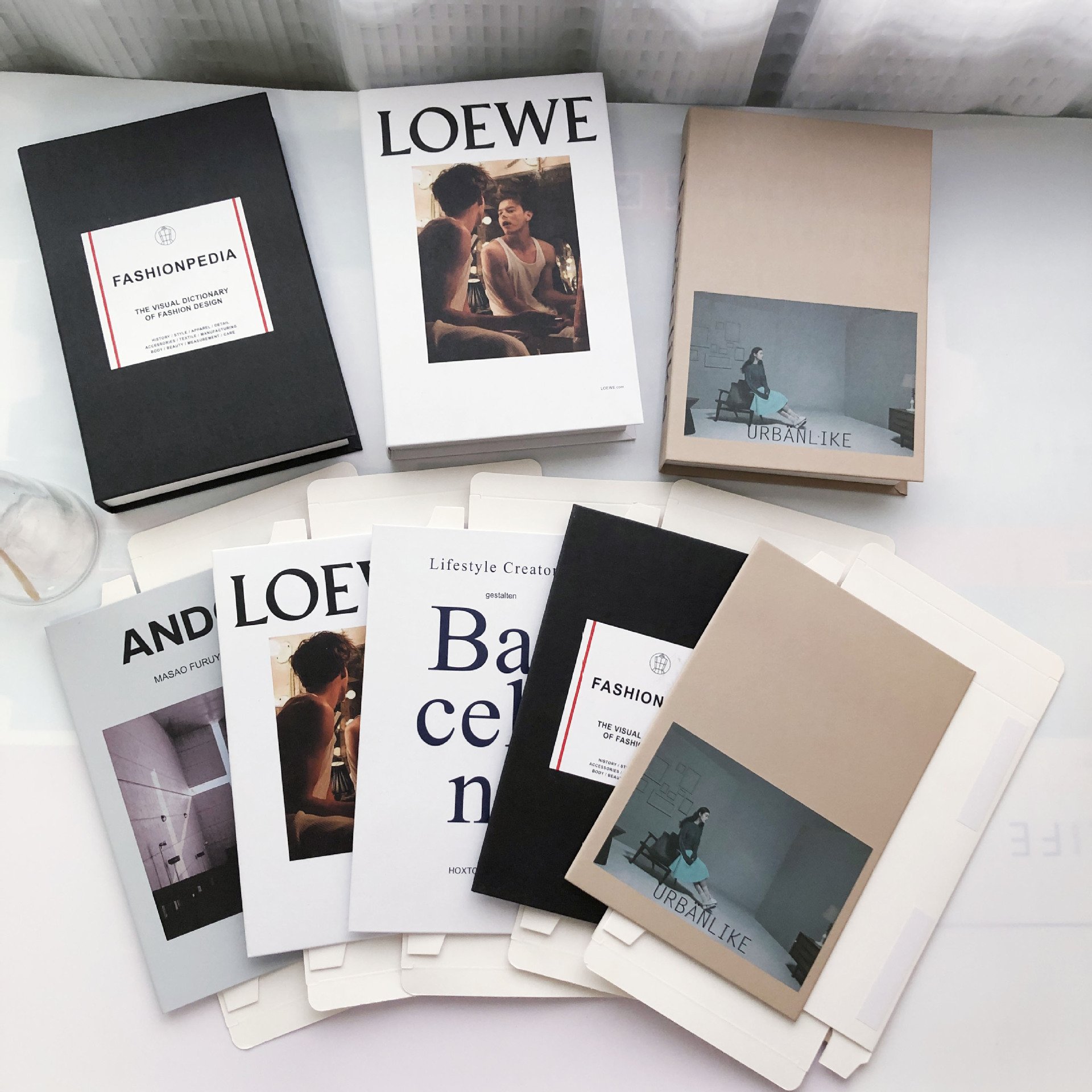 Fast shipping Decorative Books for Rooms Vacation Style Fake Books Decorations Coffee Table Ornaments Home Additional Decoration
