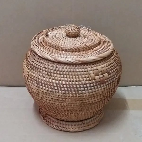 Vietnam Wholesale wicker handmade home dercor Vietnam storage rattan boxes high quality cheap price