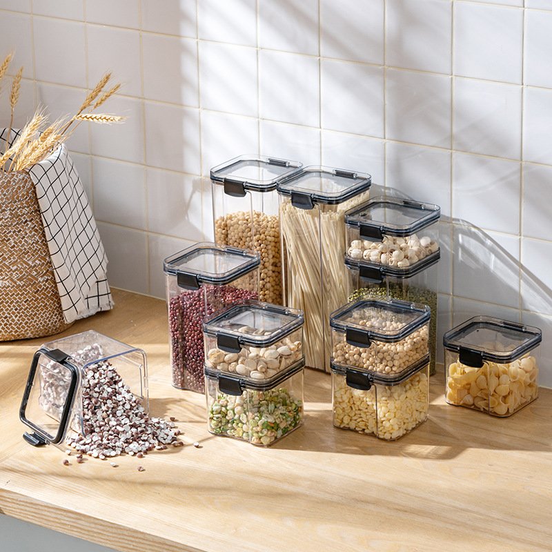 Different Capacity Plastic Sealed Cans Kitchen Storage Box Transparent Food Container