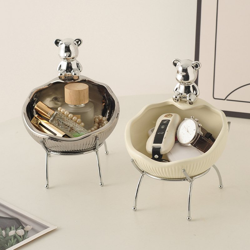 Lovely Simple Cartoon Ceramic Key Storage Box Decorated Ceramic Storage Bin for Table Top Shelf in Living Room