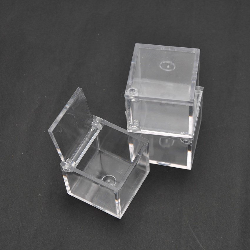 4.5x4.5x4.5cm Clear Plastic Square Cube Small Plastic Storage Box with Lid Square Clear Containers Box for Candy