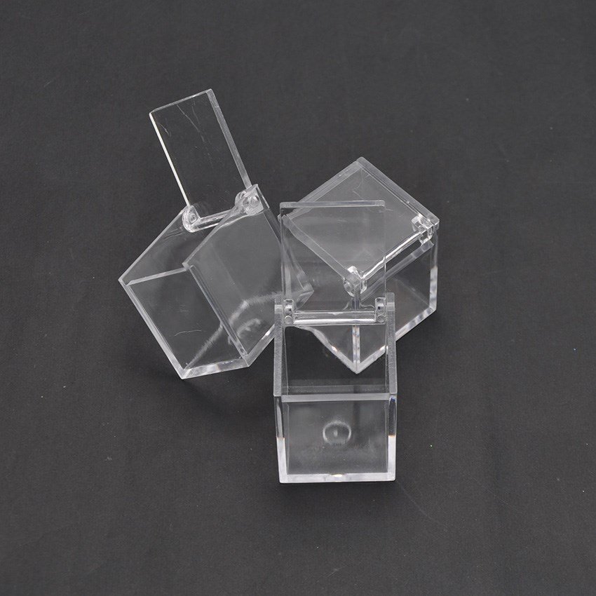 4.5x4.5x4.5cm Clear Plastic Square Cube Small Plastic Storage Box with Lid Square Clear Containers Box for Candy