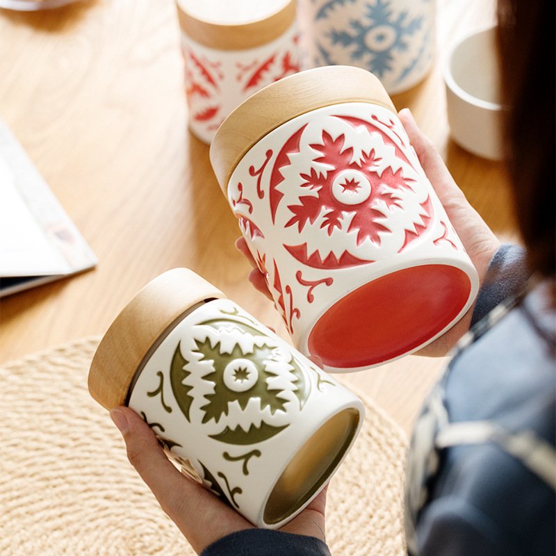 kitchen storage sugar coffee tea ceramic canister set for the kitchen,porcelain food ceramic storage jar with wood lid