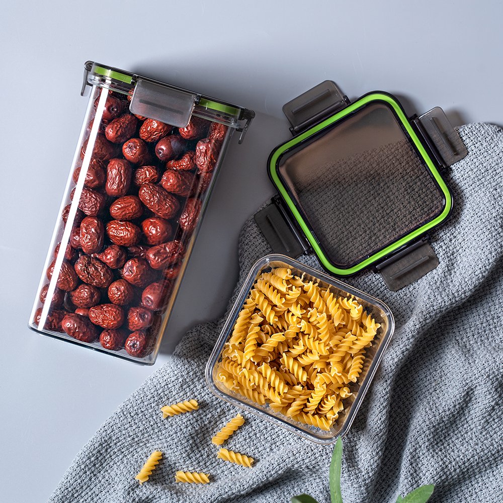 High quality plastic stackable food storage containers with lids
