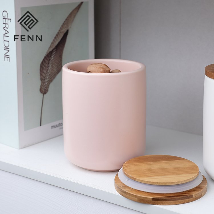 Morden style porcelain Kitchen Food Storage Jar Containers Airtight Seal with Bamboo Lid/Ceramic Food Storage Container