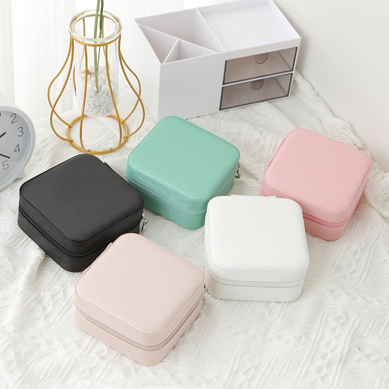 Portable Jewelry Storage Box Dustproof Compartment Jewelry Box Stud Rings Earring Organizer Case