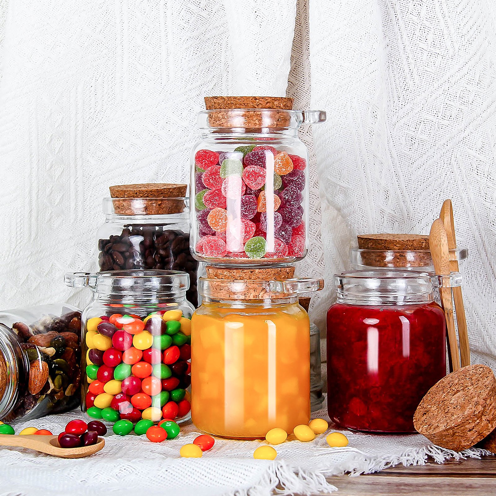 Wholesale 100ml 250ml Glass Round Seasoning Salt Spice Glass Bottle Jar with Wooden Cork and Spoon