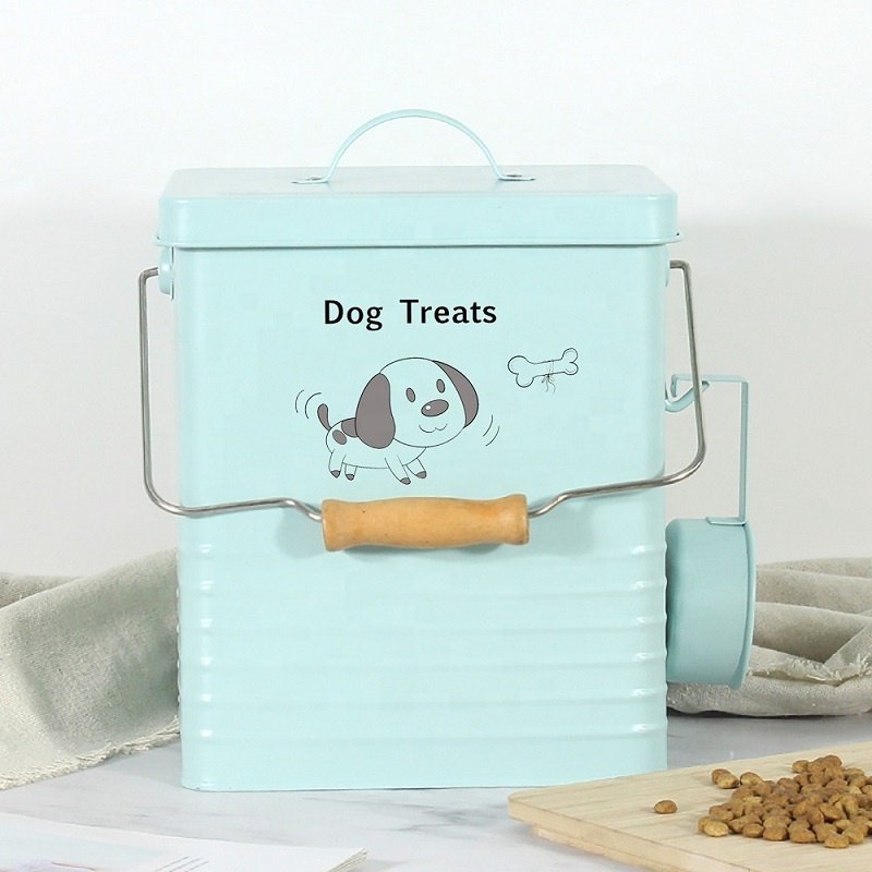 Metal pet food storage box Dog cat food Biscuits bucket food storage box With Lid