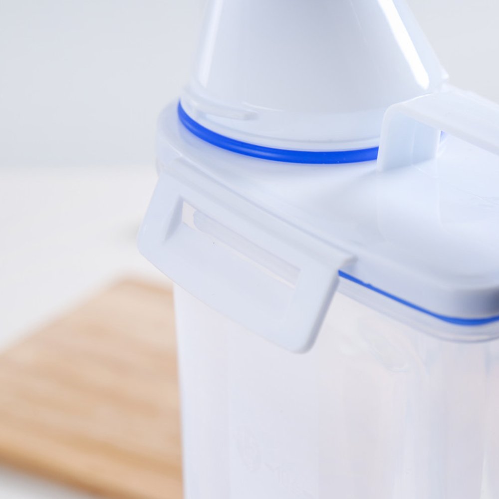 2KG Sustainable Plastic Airtight Food Container Grain Cereal Rice Dispenser With Measuring Cup