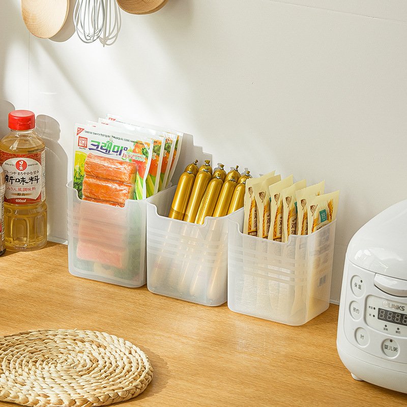 Manufacturer Wholesale Household Refrigerator Storage Box Large Capacity Food Placement Box