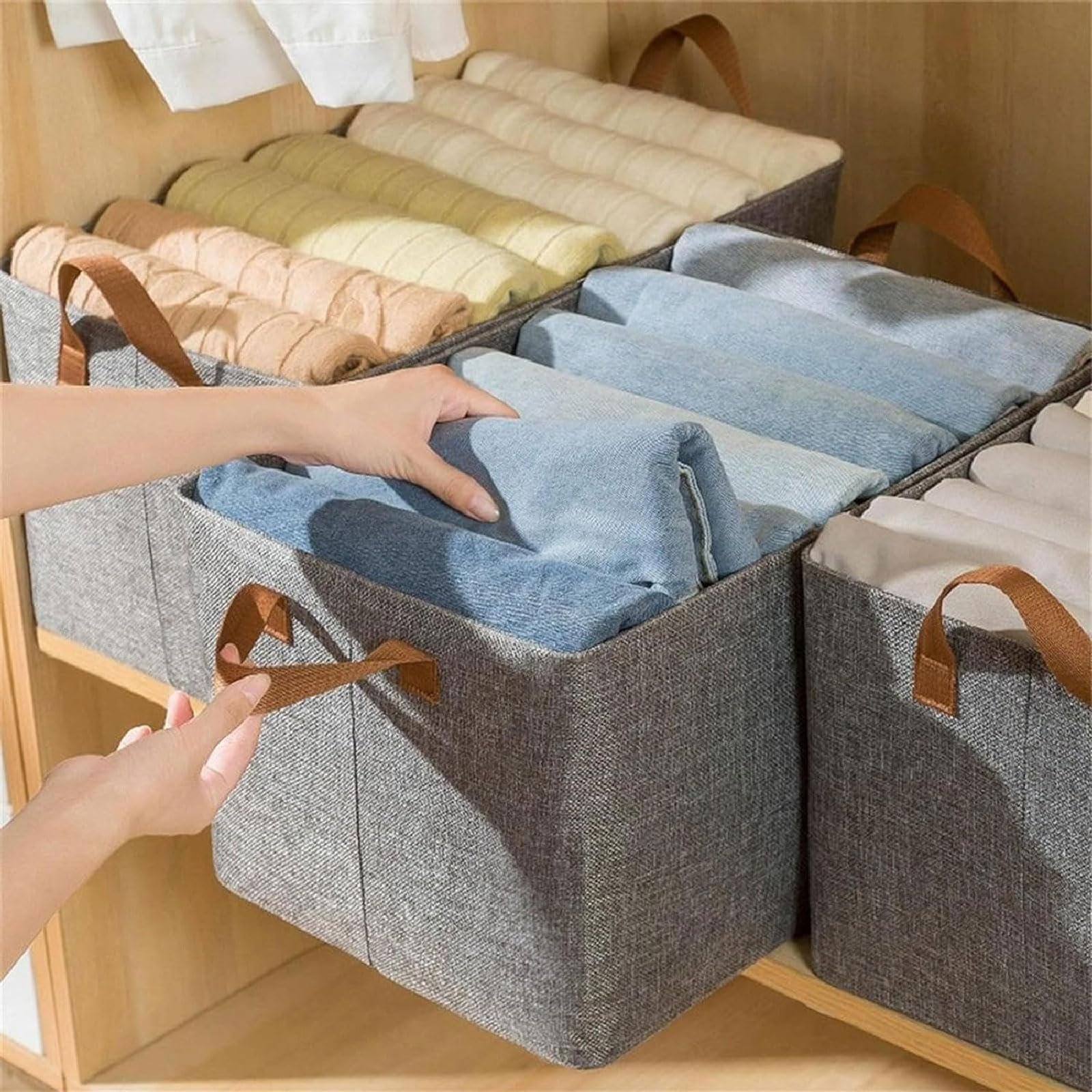 Hot Selling Drawer Organizer Clothes Foldable Wardrobe Clothes Organizer Bedroom Clothing Storage Box