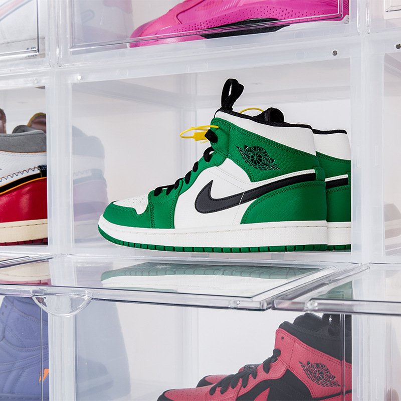 Customized Logo Stackable Shoe Storage Box Crates Modern Design Clear Foldable Plastic Sneaker Storage Box Shoe Box