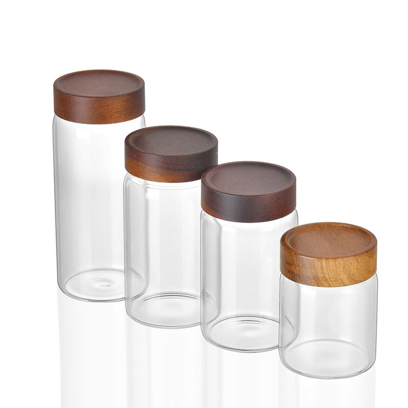 Wholesale Spot High Borosilicate 140ml 180ml 250ml 280ml 300ml 360ml 400ml 520ml food storage glass jar with Acacia Wood Lid