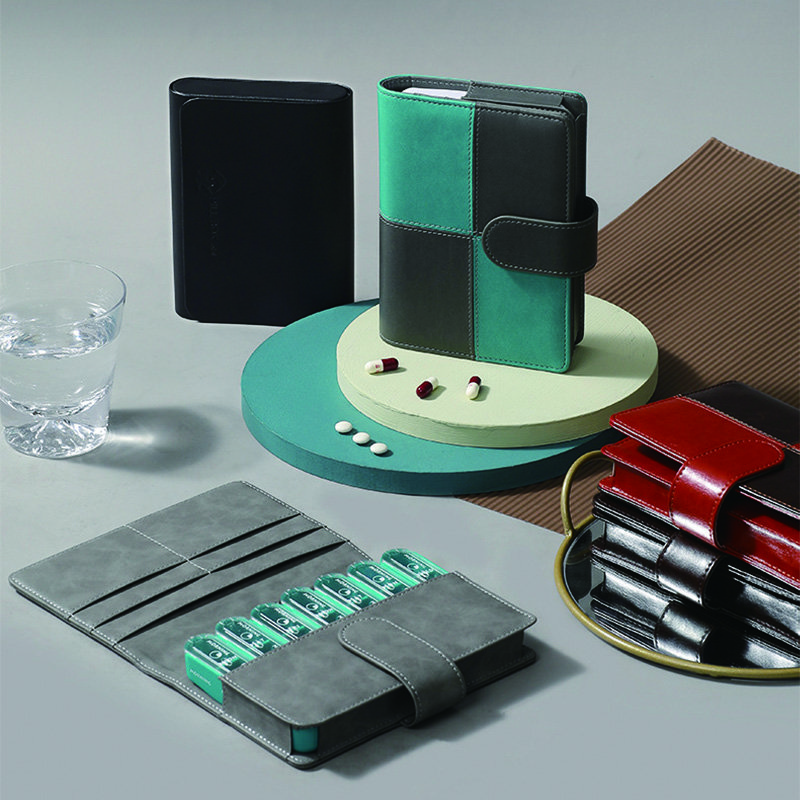 Portable Large Capacity PP Medicine Holder Pill Storage Box 7 Day Travel Box for Medicine