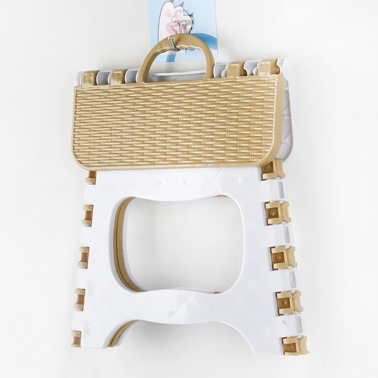 2024 Hot Sale Popular wholesale Foldable Sturdy Plastic Folding Step Stool Portable Folding Stool for Kids