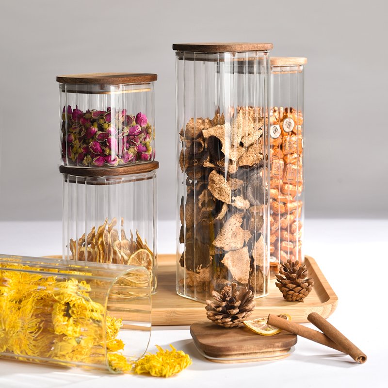 High Quality Kitchen Borosilicate wide mouth Container Glass Food Storage Jar With Wooden Acacia Top Lid
