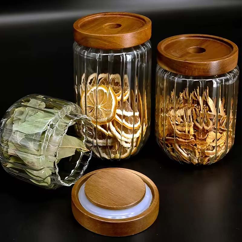 Wholesale Multiple Specifications Handmade Borosilicate Glass Food Storage Jar With Acacia Wooden Lid Kitchen Sealed Canisters