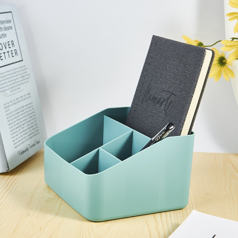Hot selling Wholesale Plastic Makeup Organizer case Cosmetics storage box For Makeup