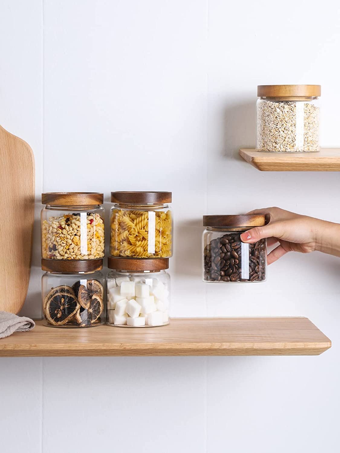 Wholesale large glass food storage glass spice jar with acacia wooden lid jar