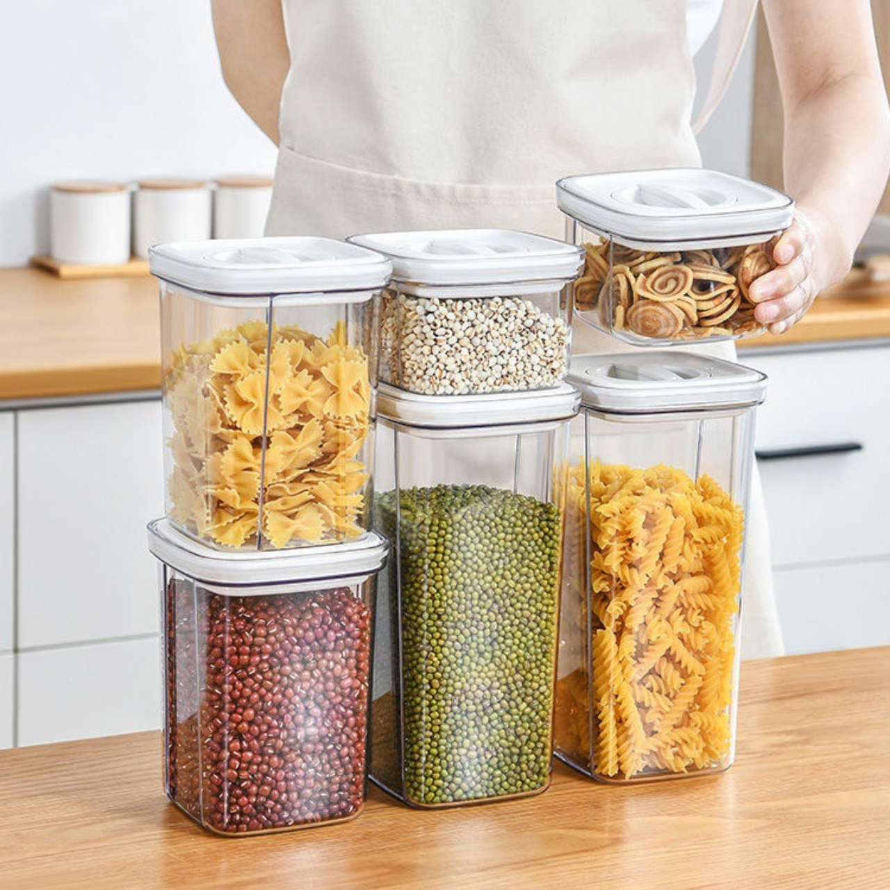 Rotating transparent plastic sealing jar food-grade moisture-proof storage jar fresh box household grains and cereals storage