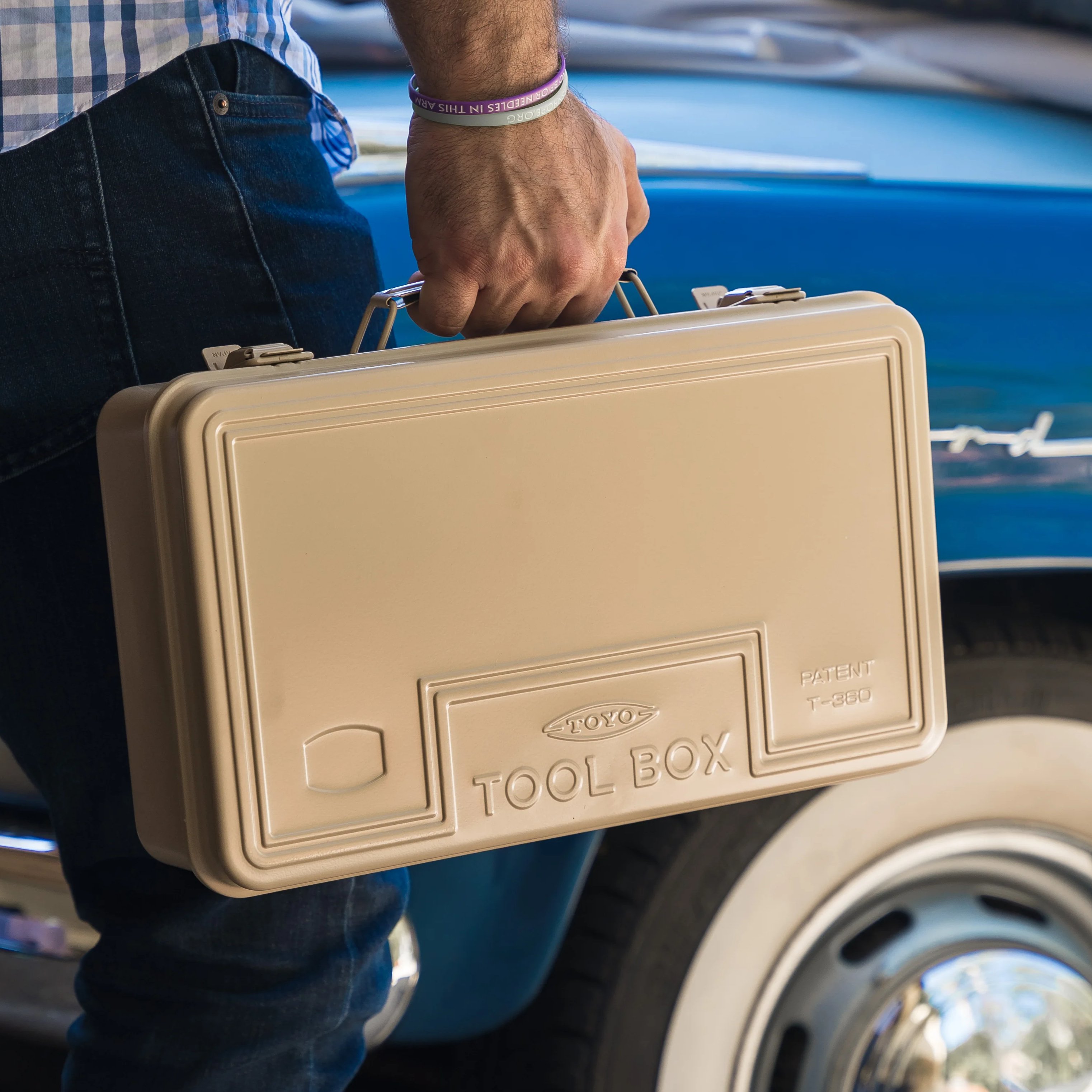 storage container High Quality waterproof hard metal steel storage box for DIY repair kit hardware tool box portable trunk