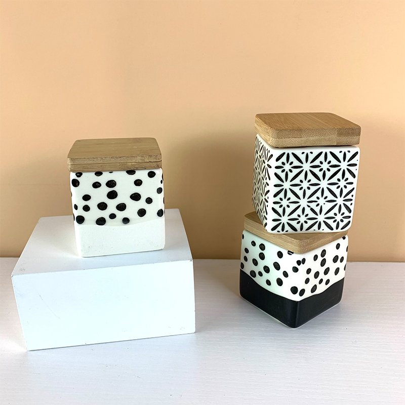 Custom porcelain airtight canister with bamboo lid ceramic storage jar for jewelry