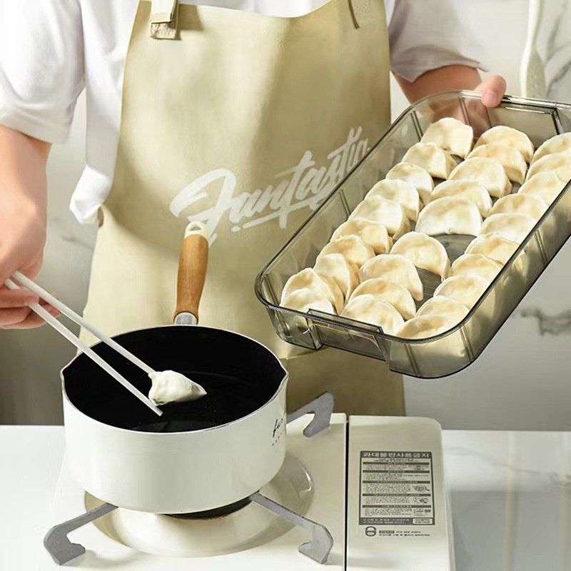 Multi layer food storage box, environmentally friendly and stackable transparent plastic preservation box