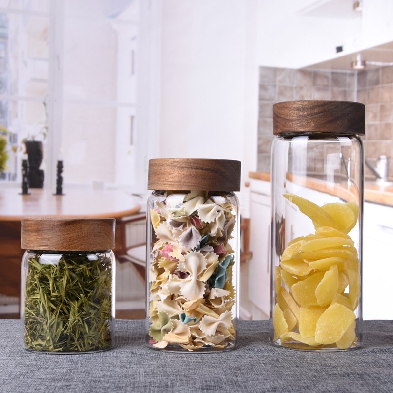 Factory Price High Borosilicate airtight glass food storage jars acacia wood lid