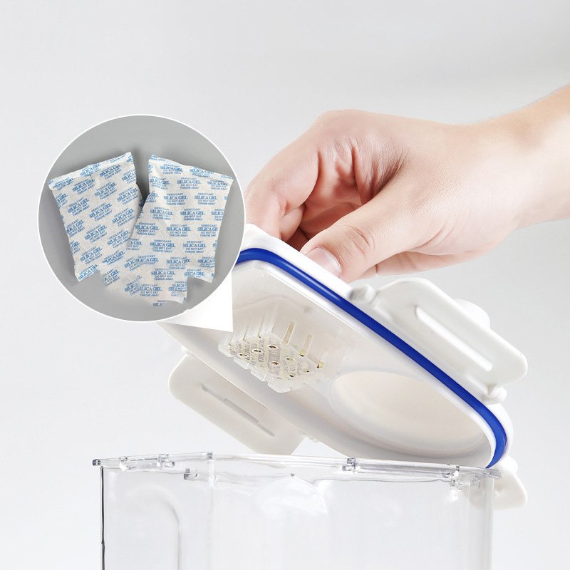 Japanese Rice Bucket Household Kitchen Grain Transparent Hand-held Plastic Moisture-proof Insect-proof Rice Box