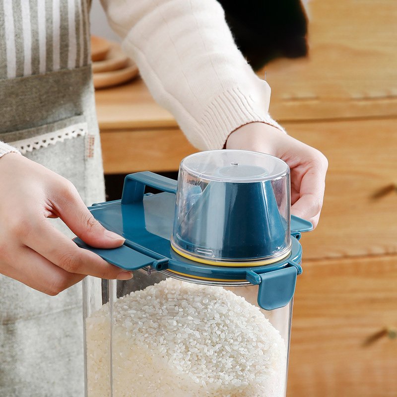 Japanese Rice Bucket Household Kitchen Grain Transparent Hand-held Plastic Moisture-proof Insect-proof Rice Box