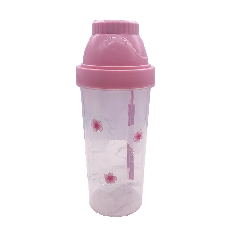 2022 Newly Developed Custom Cheap PE PP Plastic Portable Carry Sport Gym Workout Shaker Water Bottle With Protein Container