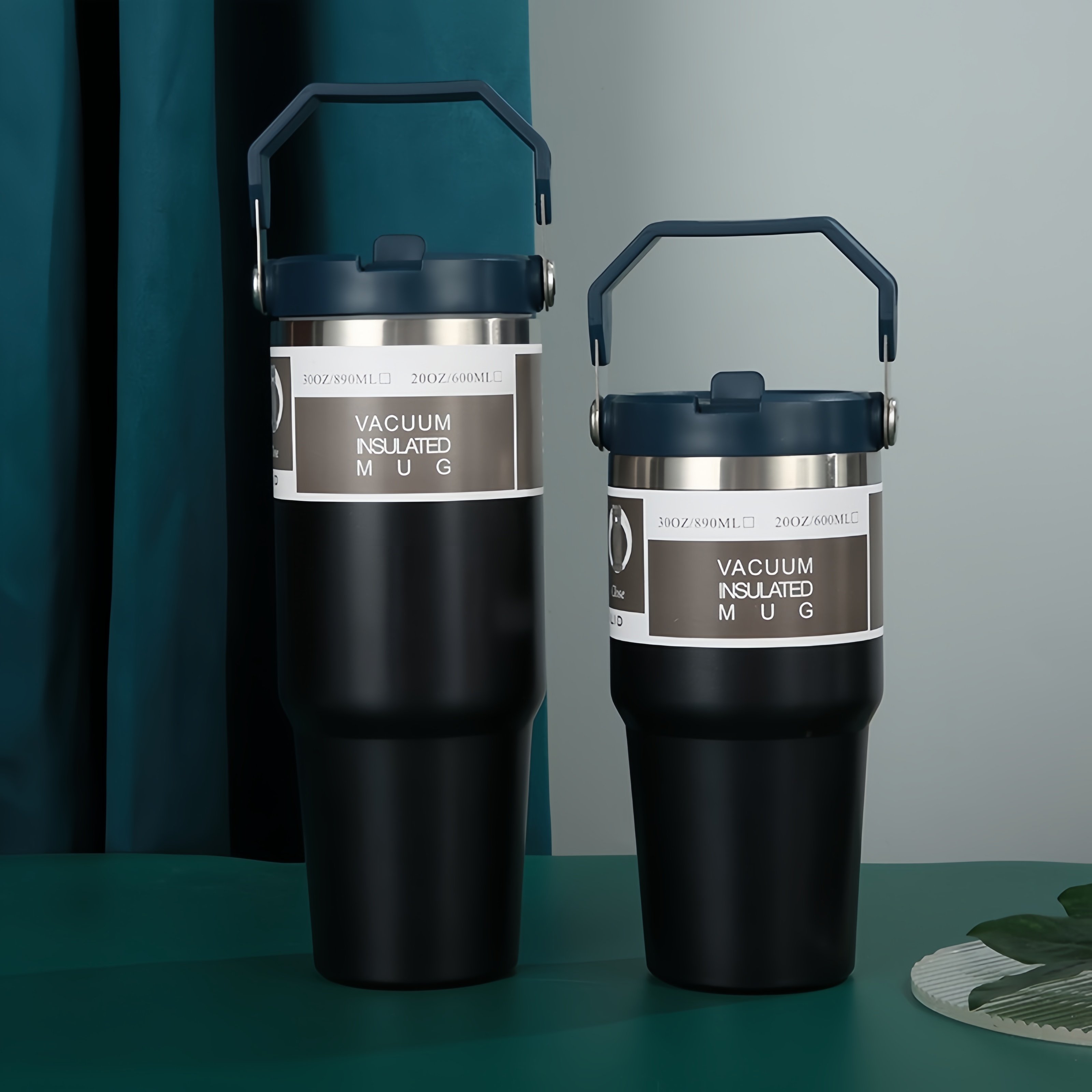Wholesale 20/30/40oz Double Insulated Metal Tumbler Cup Vacuum 304 Stainless Steel Insulated Water Bottle Travel Mug With Handle