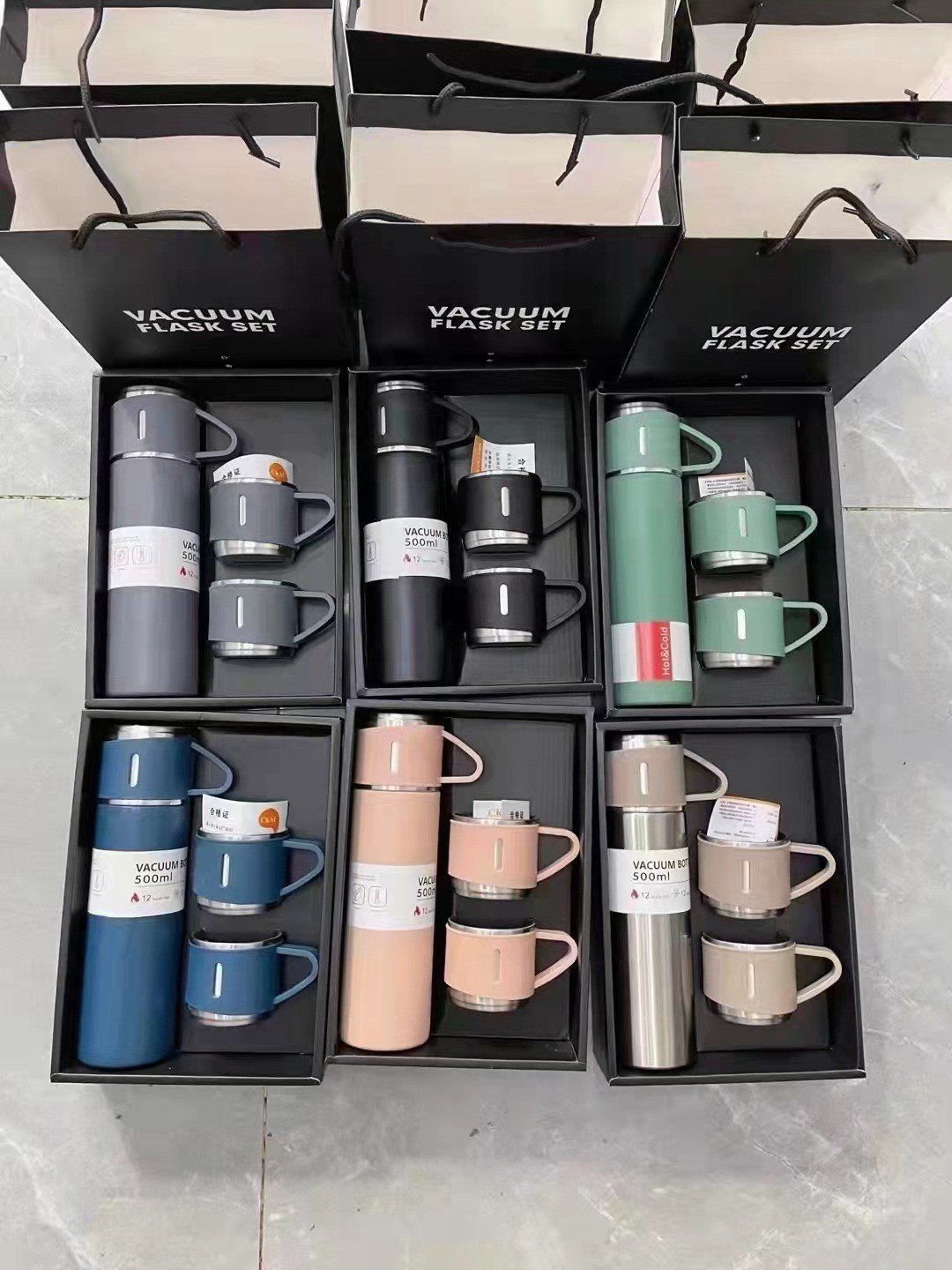 Caspian One bottle with 2 cups Set vacuum 304 stainless steel water bottle customized logo