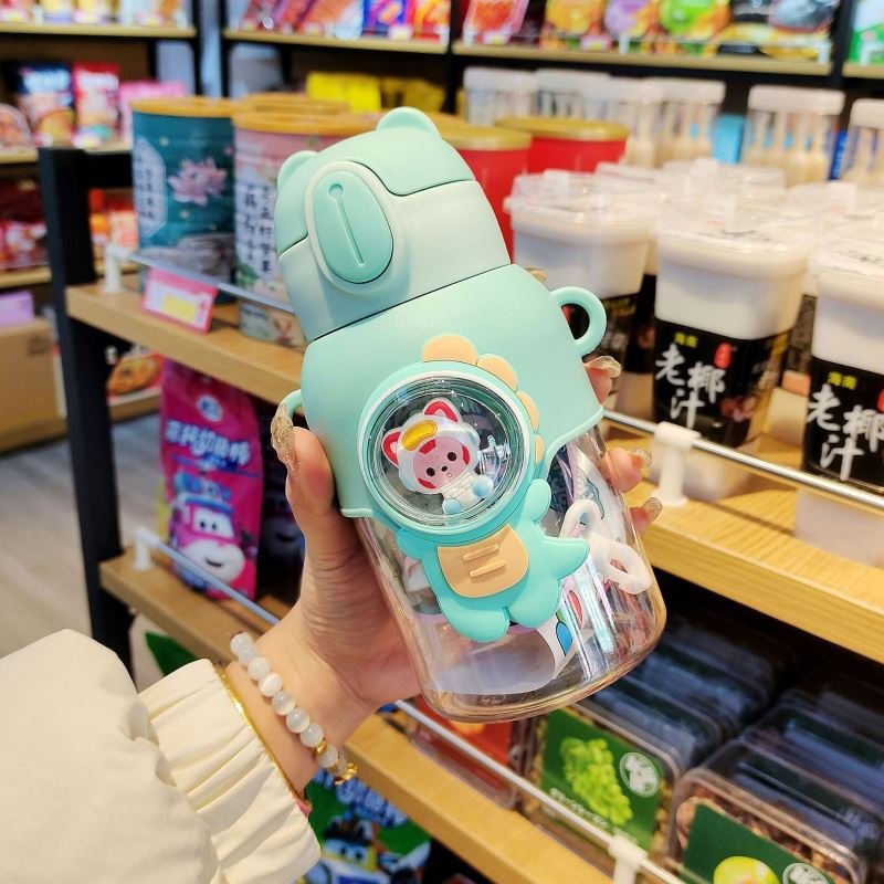 Wholesale High Quality 2023 New Water Bottles for Girls Water Bottle with Straw Water Bottles for Kids School