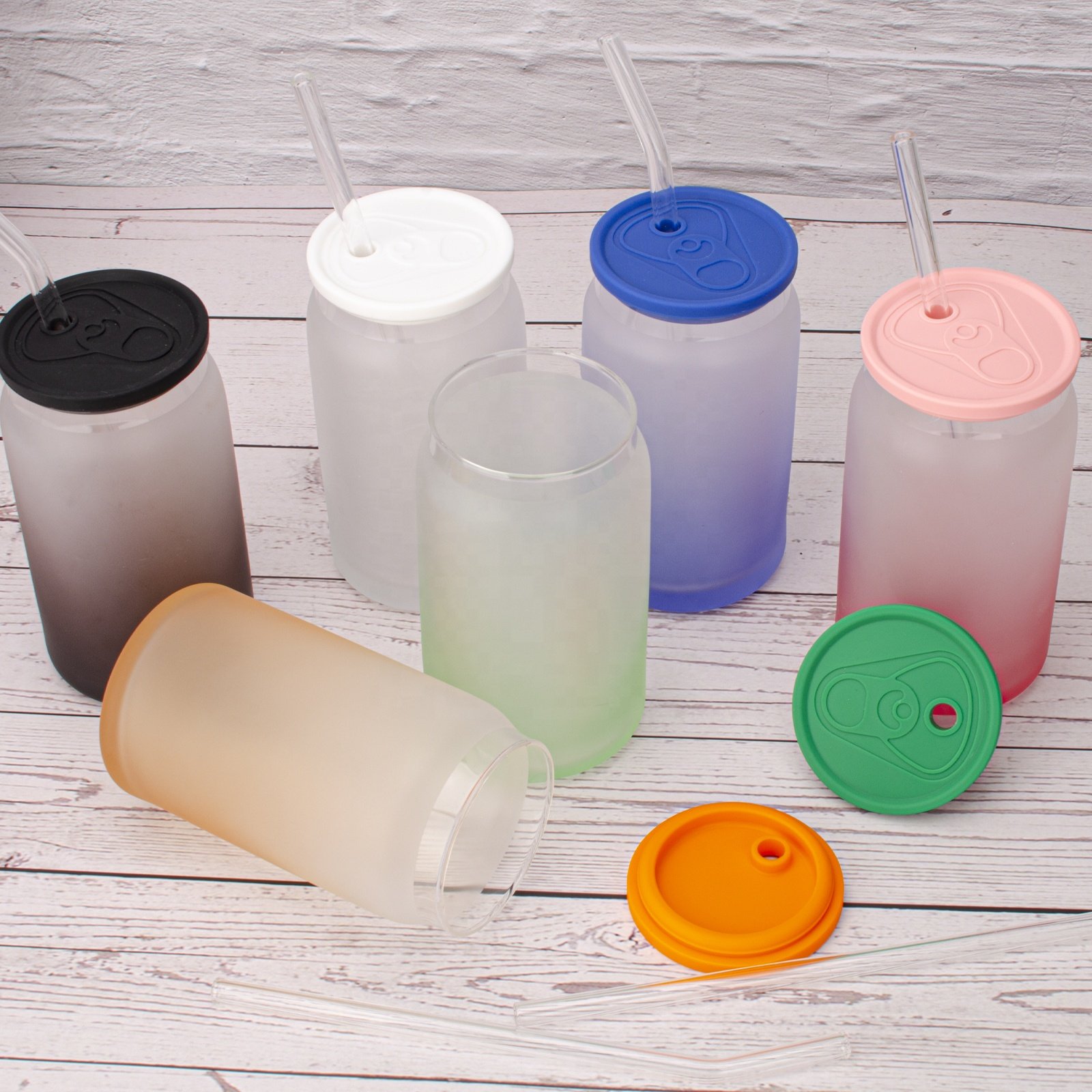 wholesale bulk High Good Quality 16oz Frosted Gradient Tumbler Water Bottle Glass Jar Tumbler with Lid and Straws