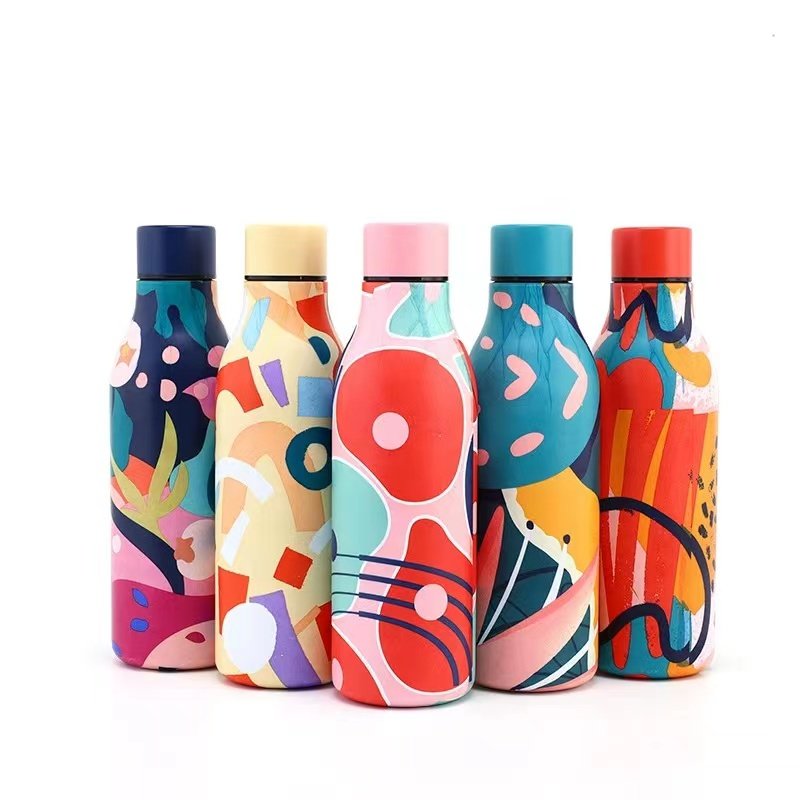 550ml Rubber Paint Custom Stainless Steel Water Bottle Cup Vacuum Flask with Nylon Lanyard