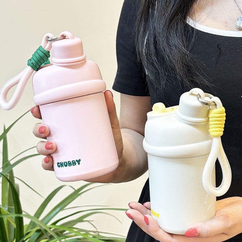Md117 Creative Portable Rope Double Drink Thermos Coffee Mug Cartoon Stainless Steel Milk Cup Hiking Cute Thermos Water Bottle