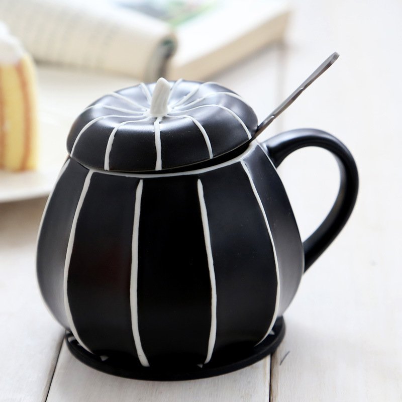 Creative Pumpkin Cute Halloween Ceramic Water Cup Mug with Lid for Milk Coffee Mark cup Gift Halloween art craft set