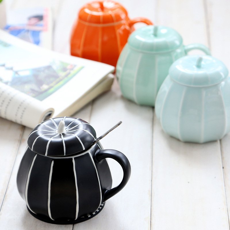 Creative Pumpkin Cute Halloween Ceramic Water Cup Mug with Lid for Milk Coffee Mark cup Gift Halloween art craft set