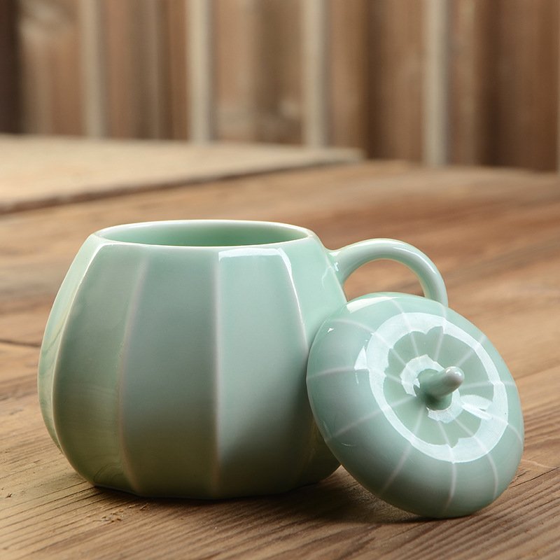 Creative Pumpkin Cute Halloween Ceramic Water Cup Mug with Lid for Milk Coffee Mark cup Gift Halloween art craft set