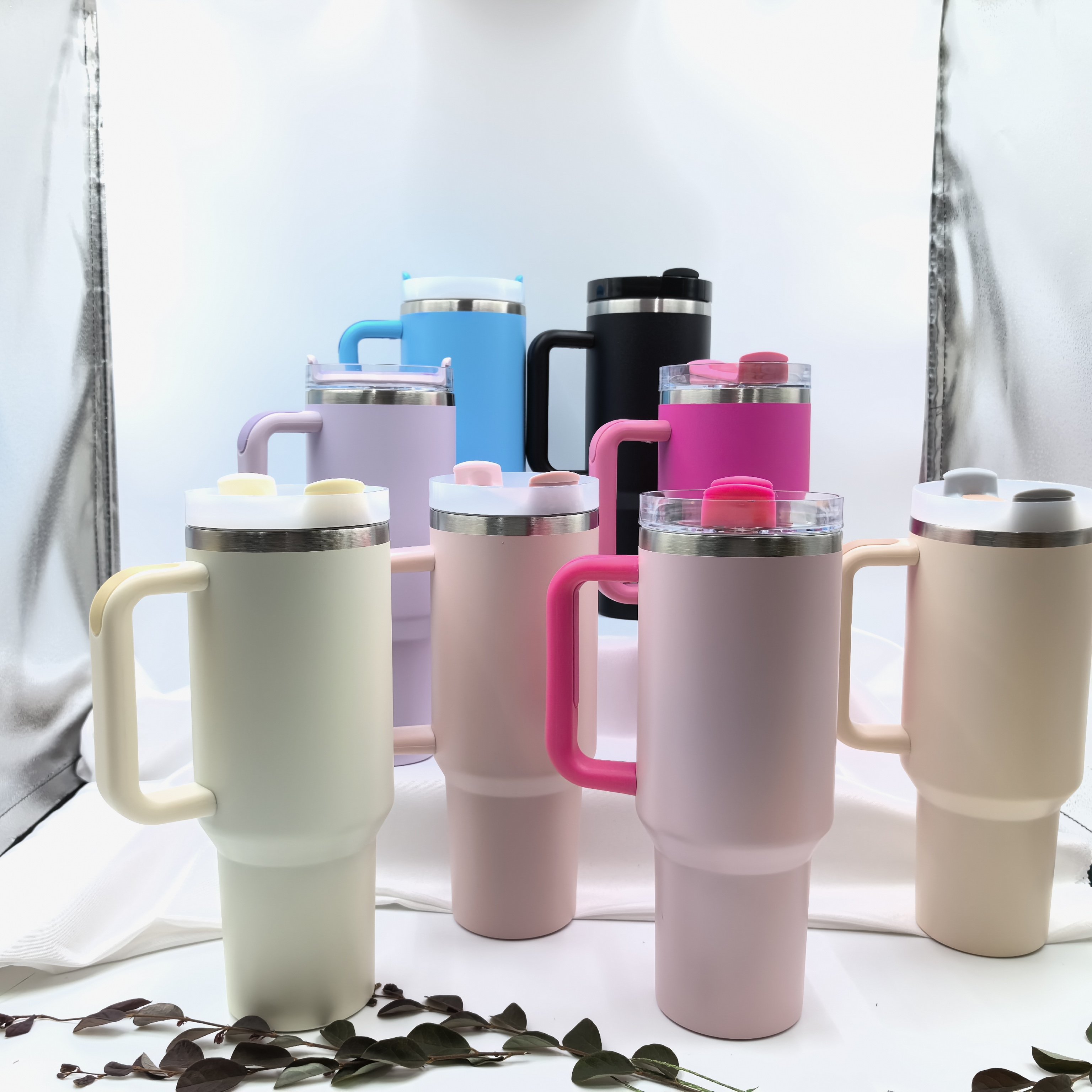 Modern Design Double-Wall Stainless Steel Travel Mug Bottle Cup 304 Material Insulated 2nd Layer Lid Thermal Features Water