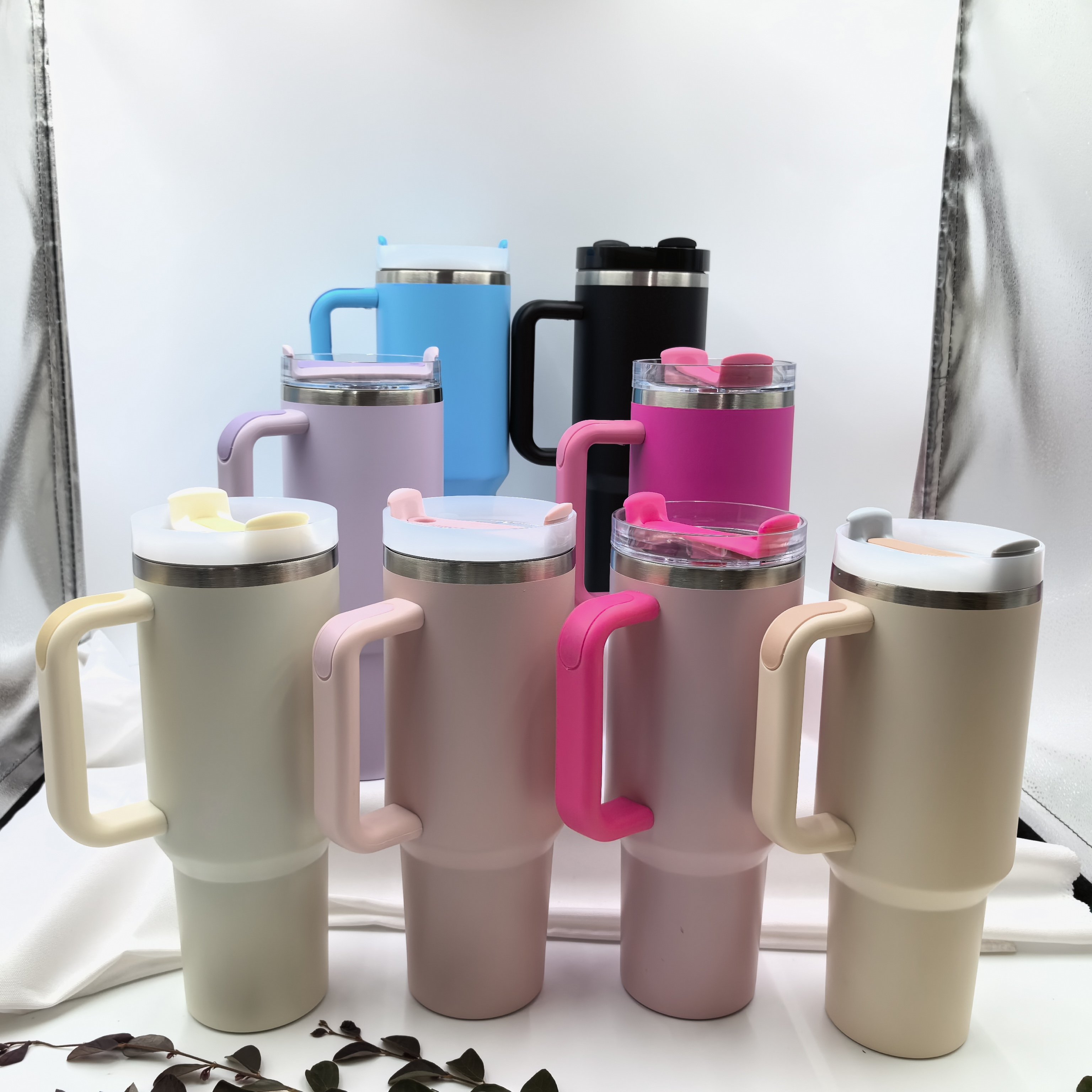 Modern Design Double-Wall Stainless Steel Travel Mug Bottle Cup 304 Material Insulated 2nd Layer Lid Thermal Features Water